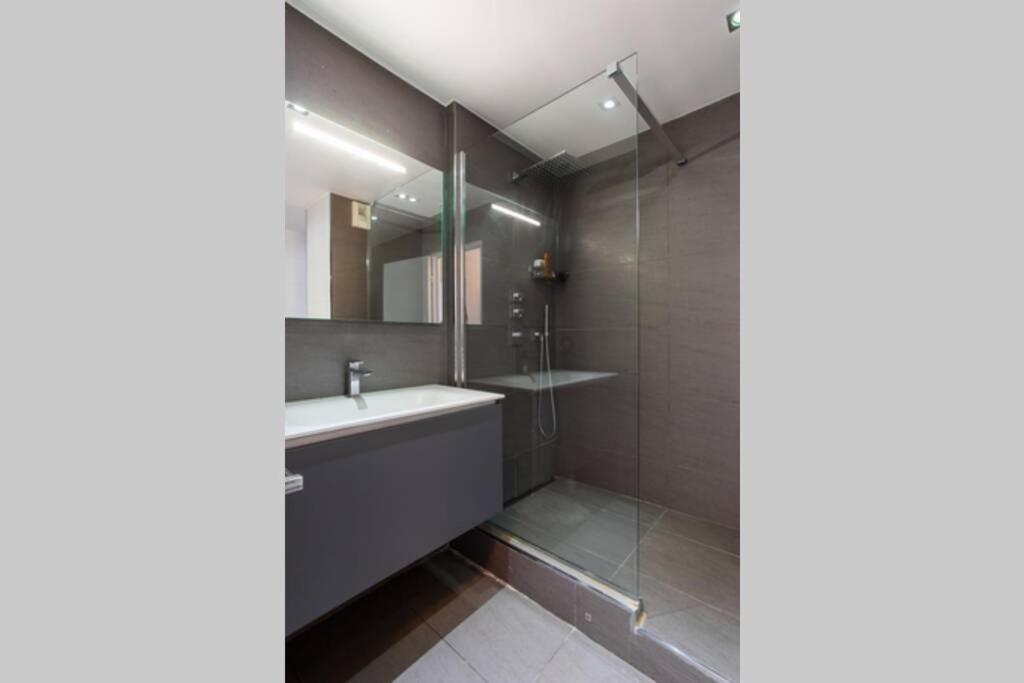 Appartement prox.Gare Montparnasse-galeries lafayette! 4pers. à Paris Extérieur photo